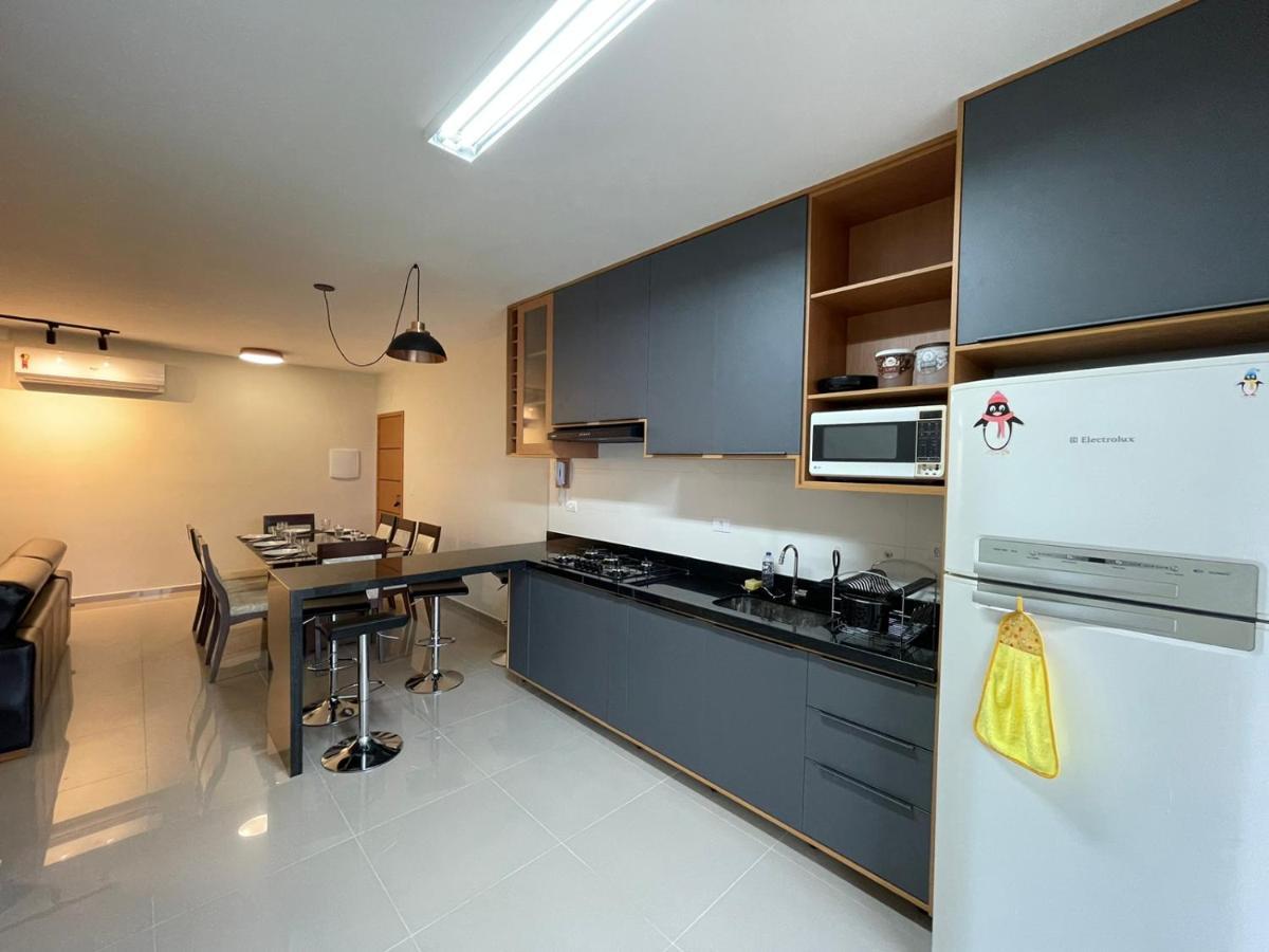 Апартаменти Apartamento Com Piscina No Centro Убатуба Екстер'єр фото